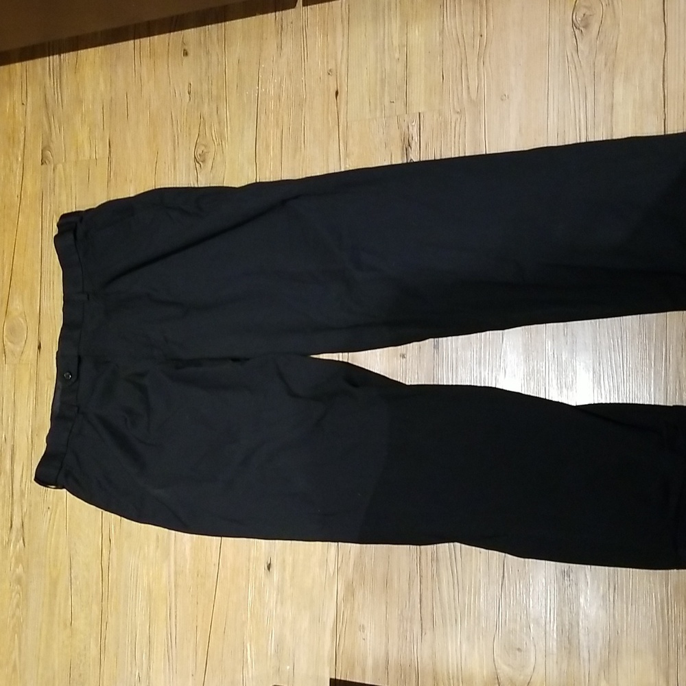 Black slacks EUC sz 36x32